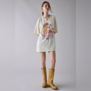 🪷NWT Urban Outfitters Dolly Parton Retro Graphic Cotton T-Shirt Dress S/M🌙